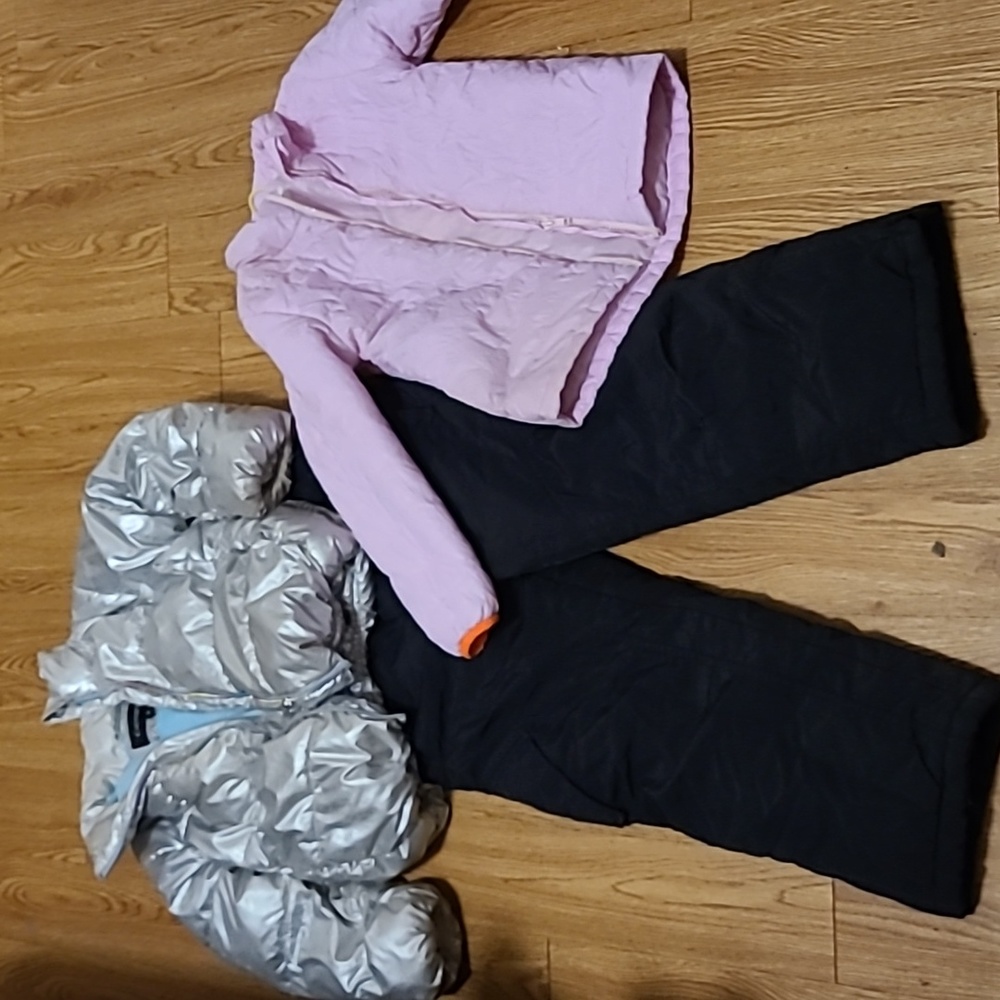 **SOLD**Sz6 Fall Winter Gear